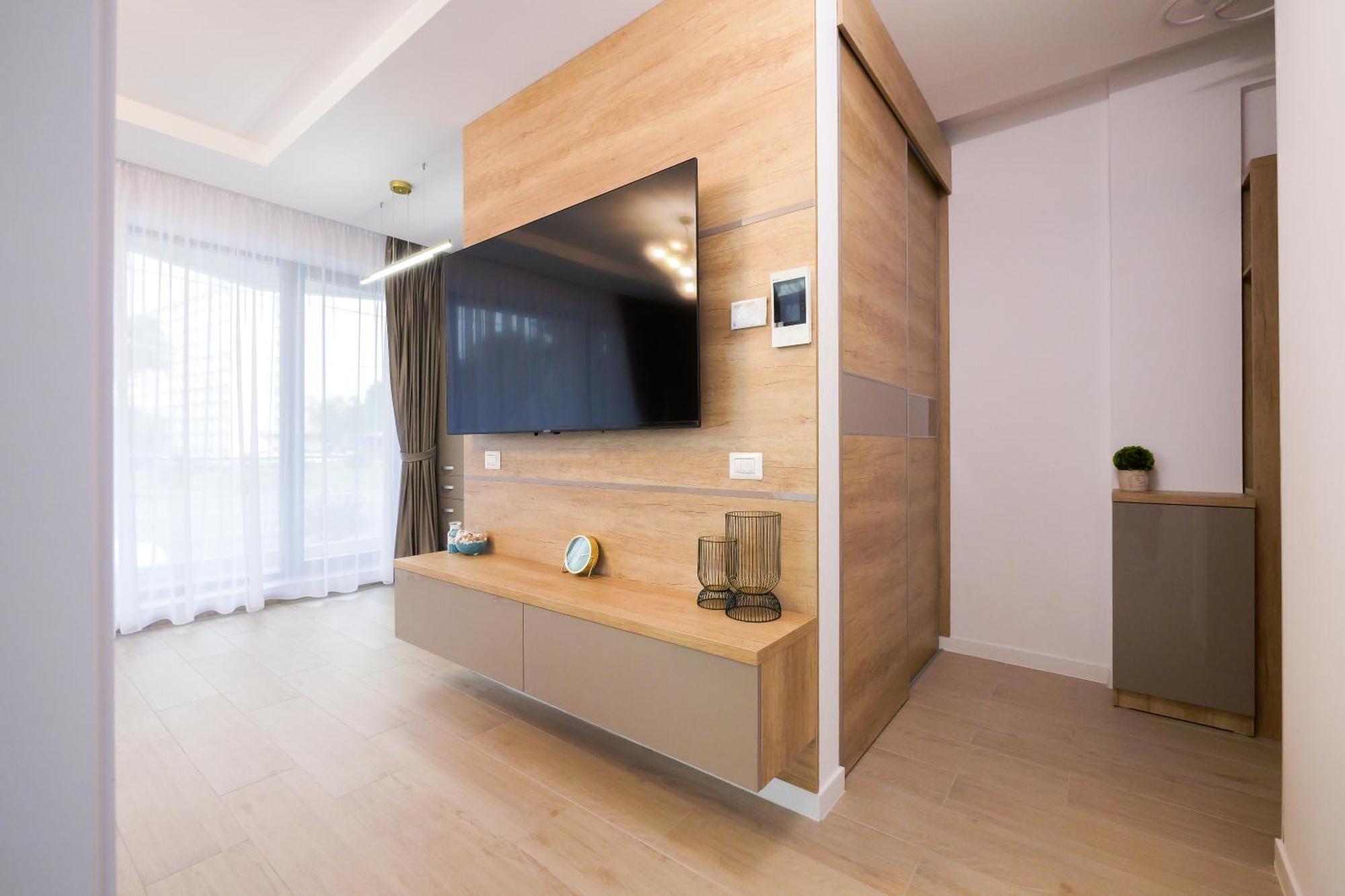 Blue Luxury On Mamaia